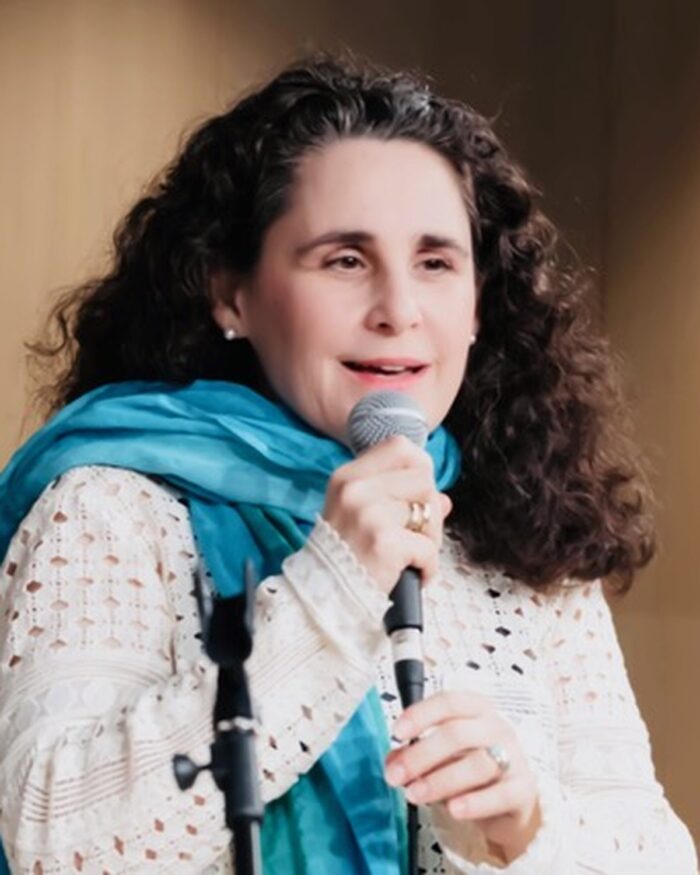 אילה אשרוב